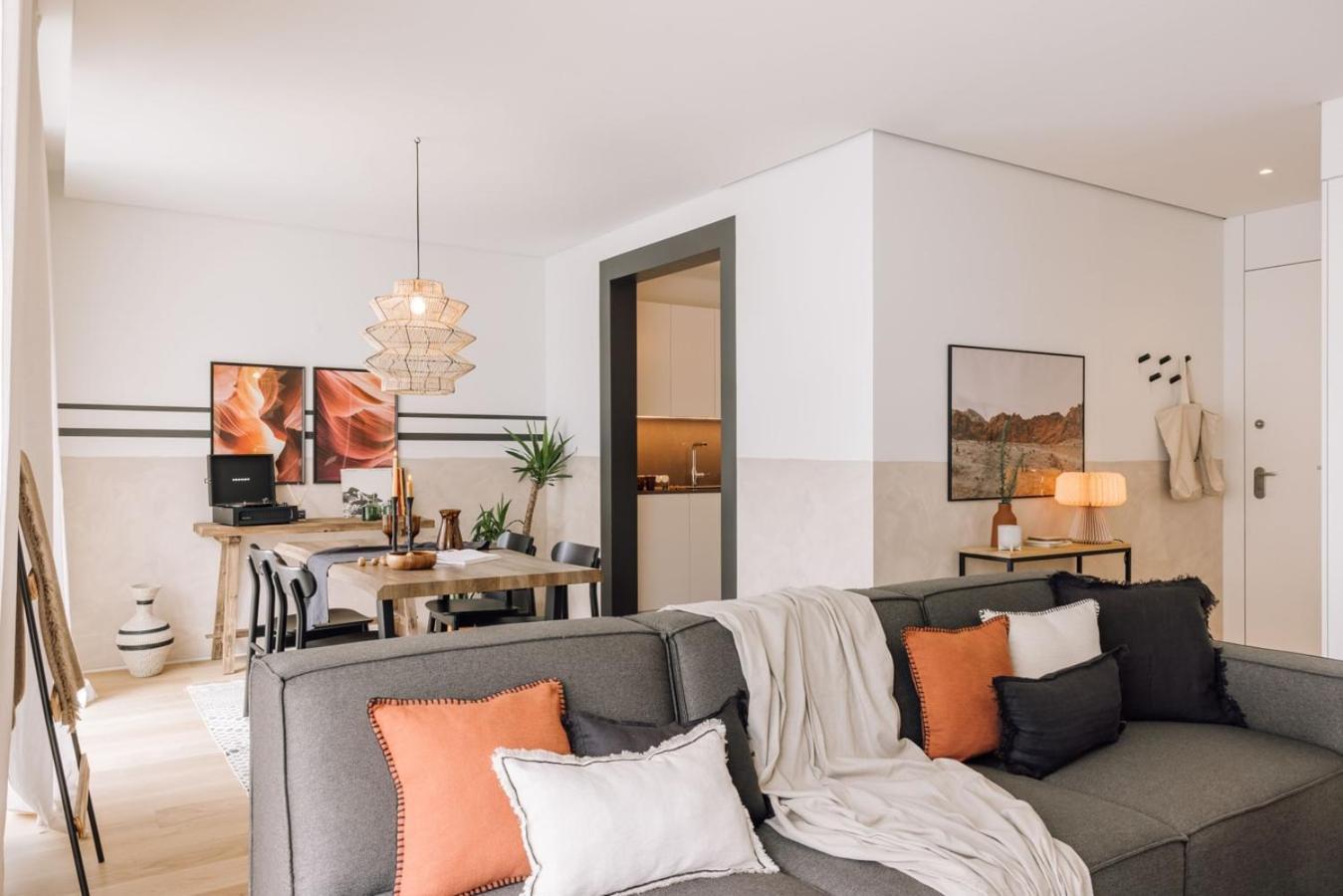 Telmest - 2 Bedrooms, Balcony In Santo Antonio * Lissabon