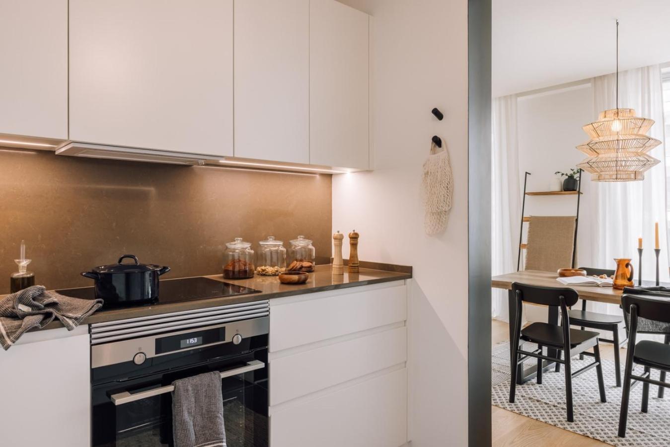 Telmest - 2 Bedrooms, Balcony In Santo Antonio Lissabon